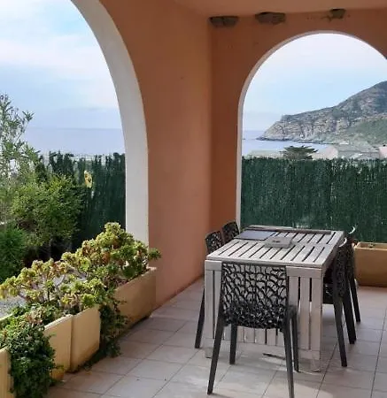Vila Porteo - Les Terrasses Du Port Centuri