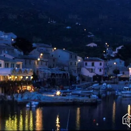 Porteo - Les Terrasses Du Port * Centuri